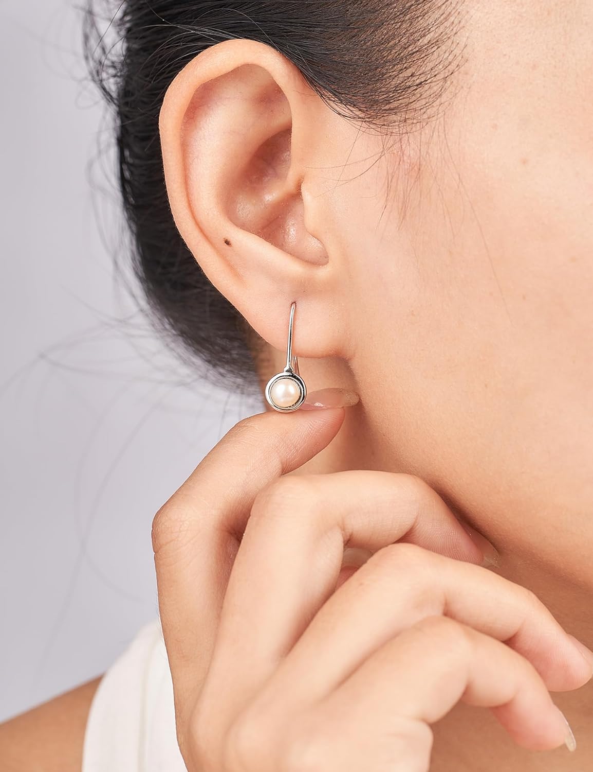 Pearl Earrings for Women with 7.5mm White Freshwater Pearl