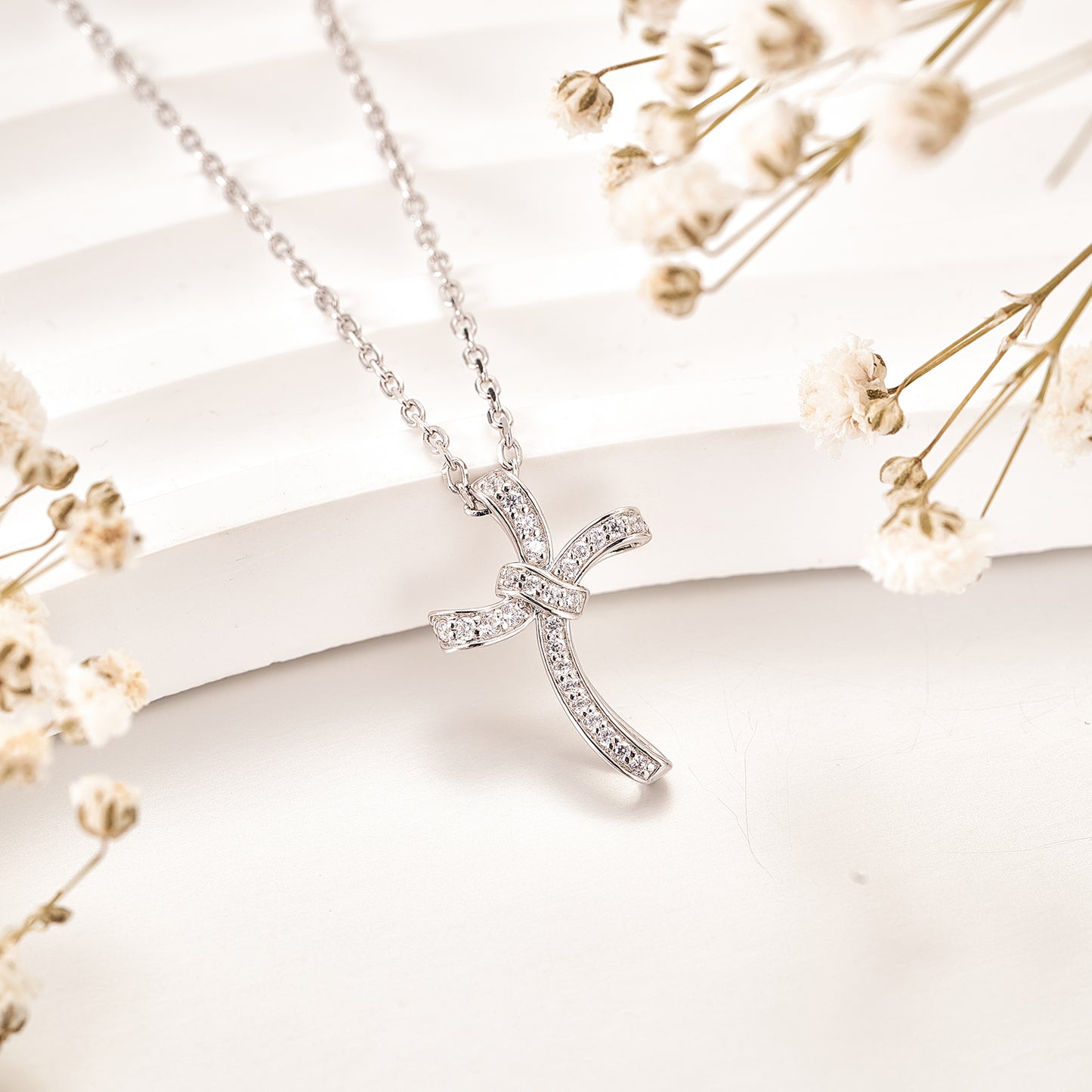 Moissanite Cross Pedant Necklaces In Sterling Silver