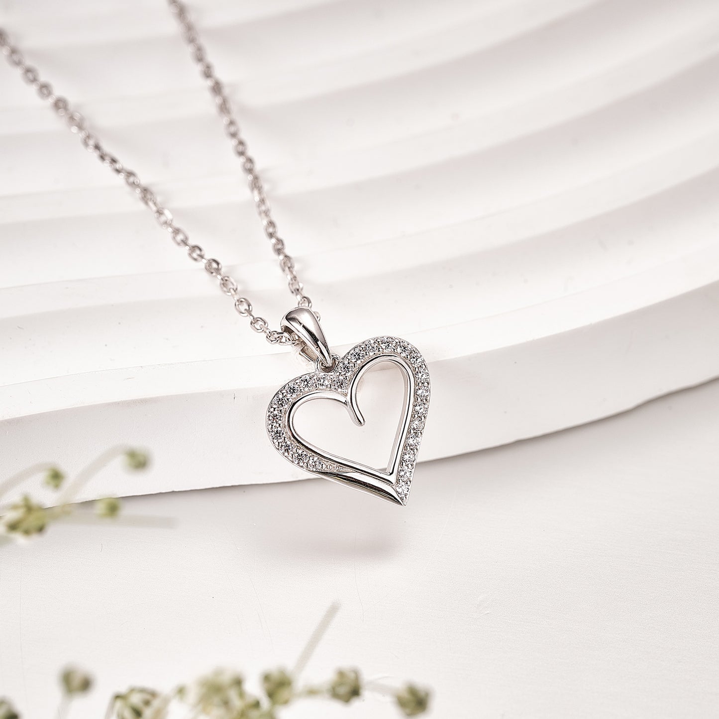 Moissanite Open Heart Shaped Pendent Necklace for Women